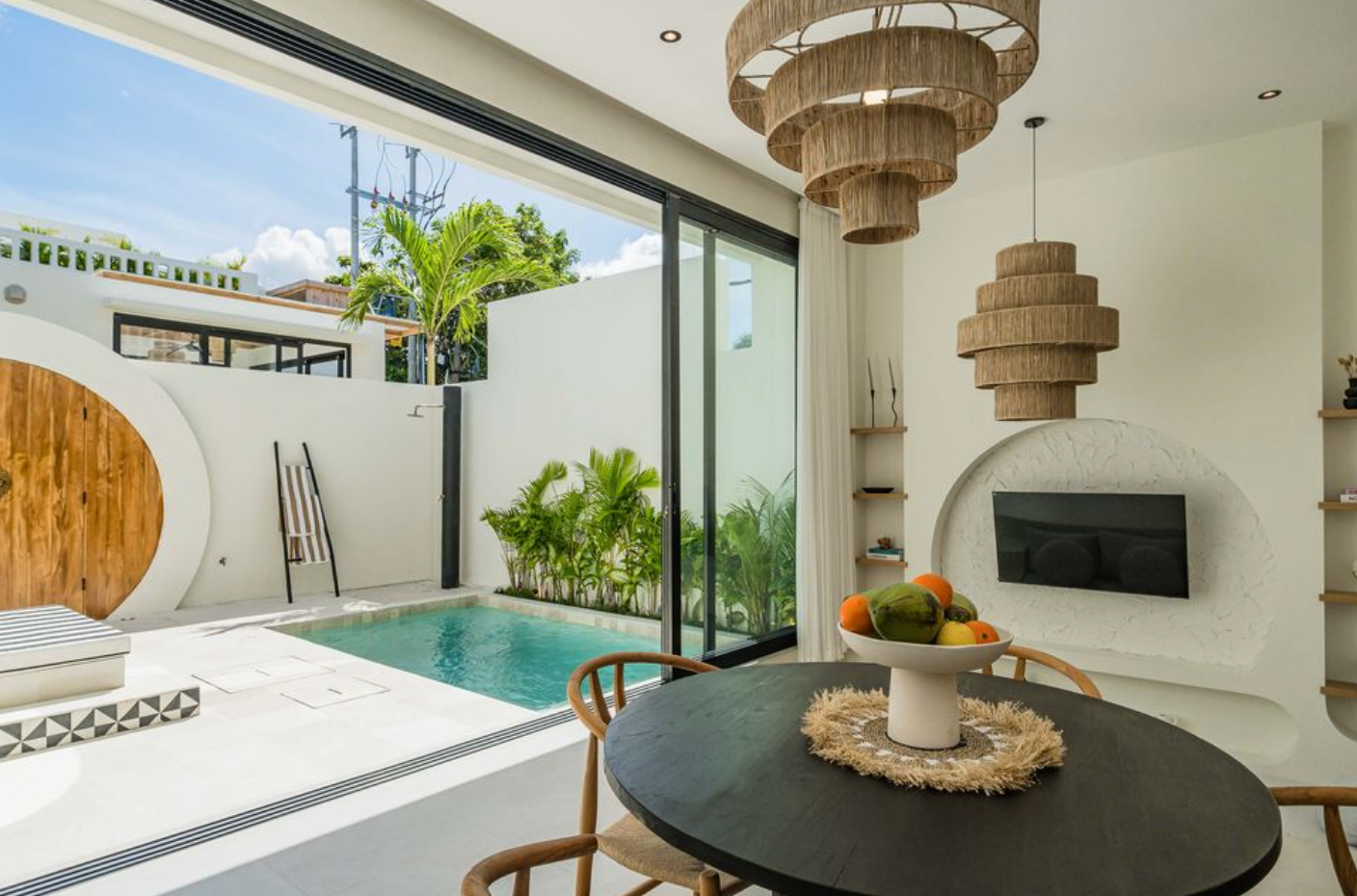 2BR Uluwatu Villa with Ocean Breeze & Surf