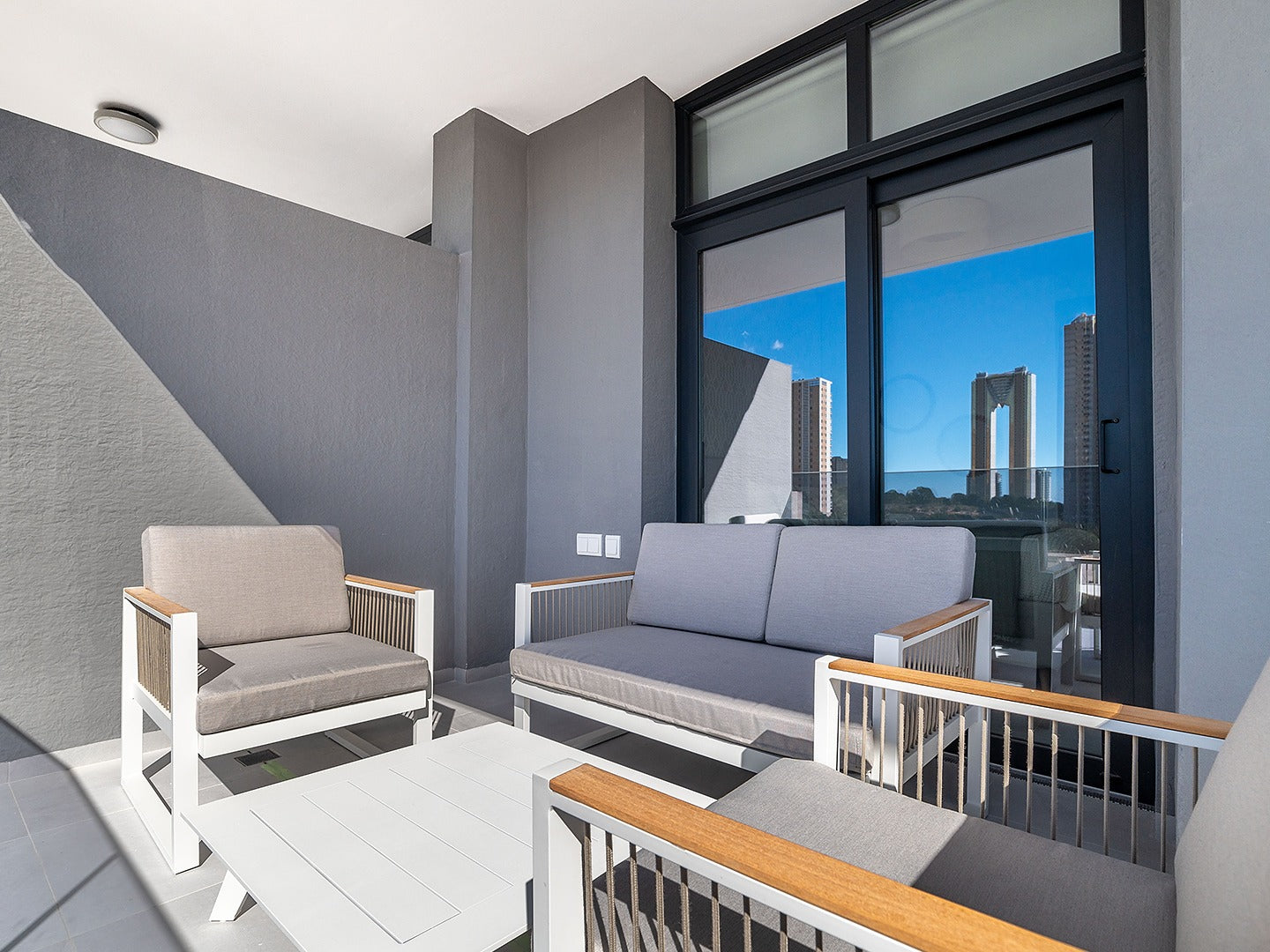 Spanish Benidorm: Mediterranean Lifestyle Apartments with Nature Views