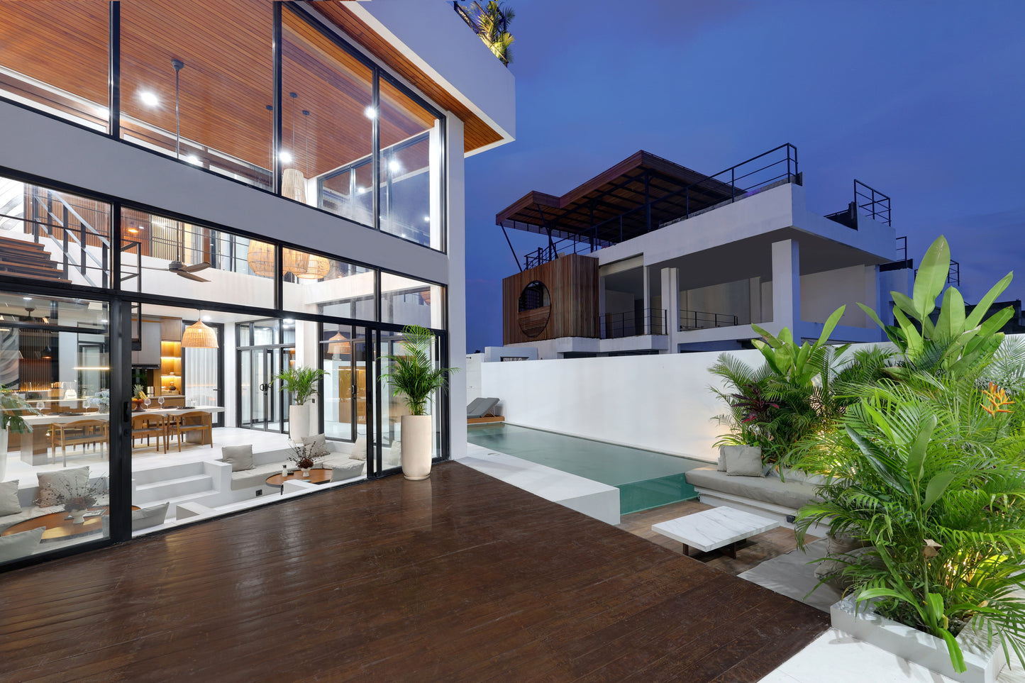 4BR Pererenan Villa 7-Meter Ceilings (Canggu)