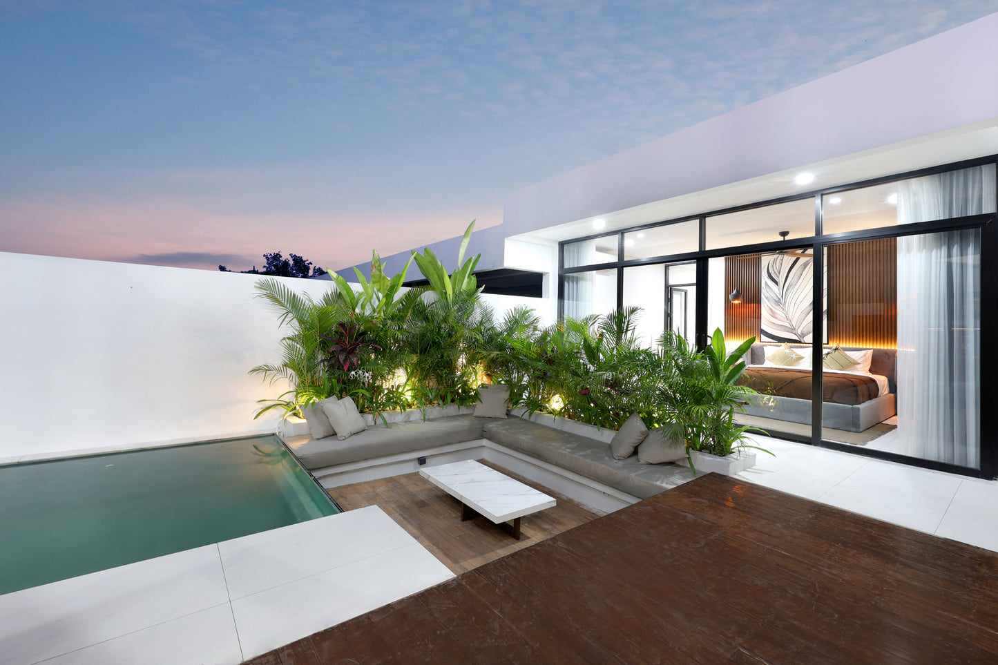 4BR Pererenan Villa 7-Meter Ceilings (Canggu)