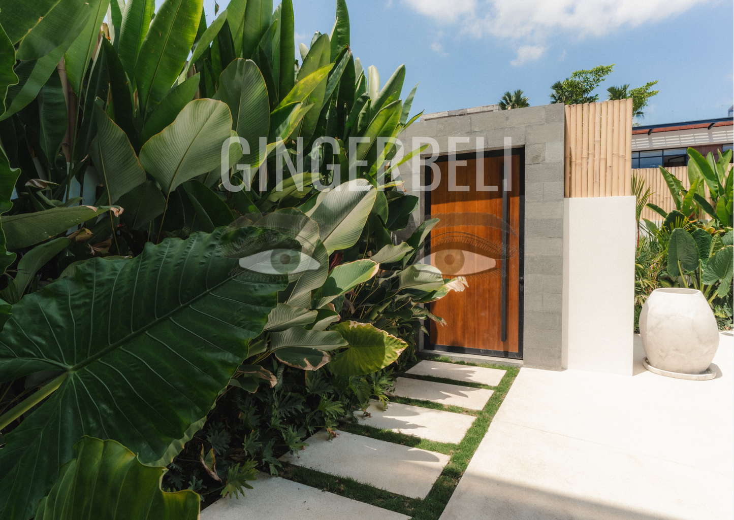 3BR Batu Bolong Villa Rooftop & near Ocean (Canggu)
