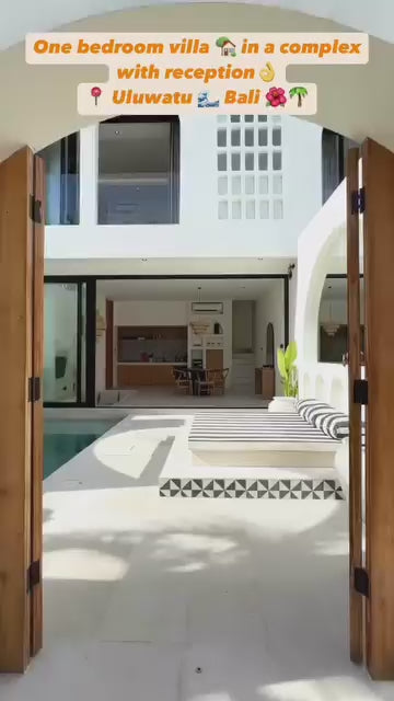 2BR Uluwatu Villa with Ocean Breeze & Surf