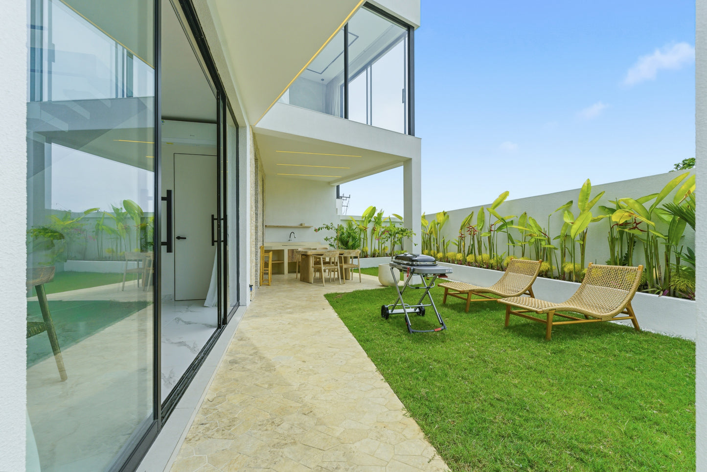 3BR Pandawa Beach Villa 3-Floor in Bali (Uluwatu)
