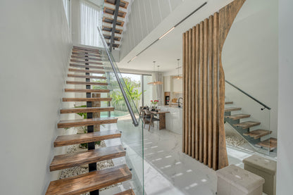 3BR Pandawa Beach Villa 3-Floor in Bali (Uluwatu)