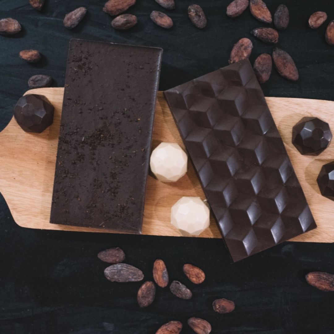 GINGERBELI 55 % Coconut Dark Organic Chocolate